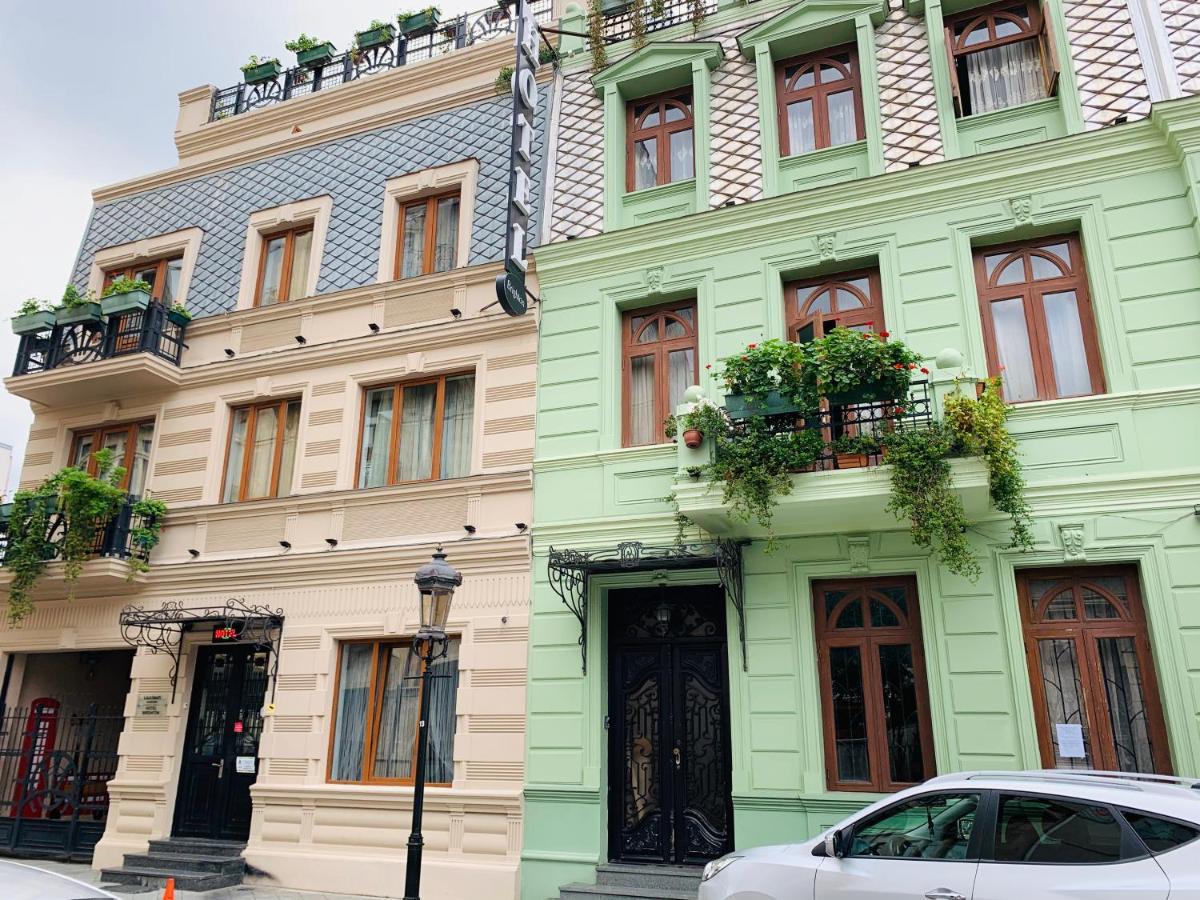 Hotel Brighton Batumi Esterno foto